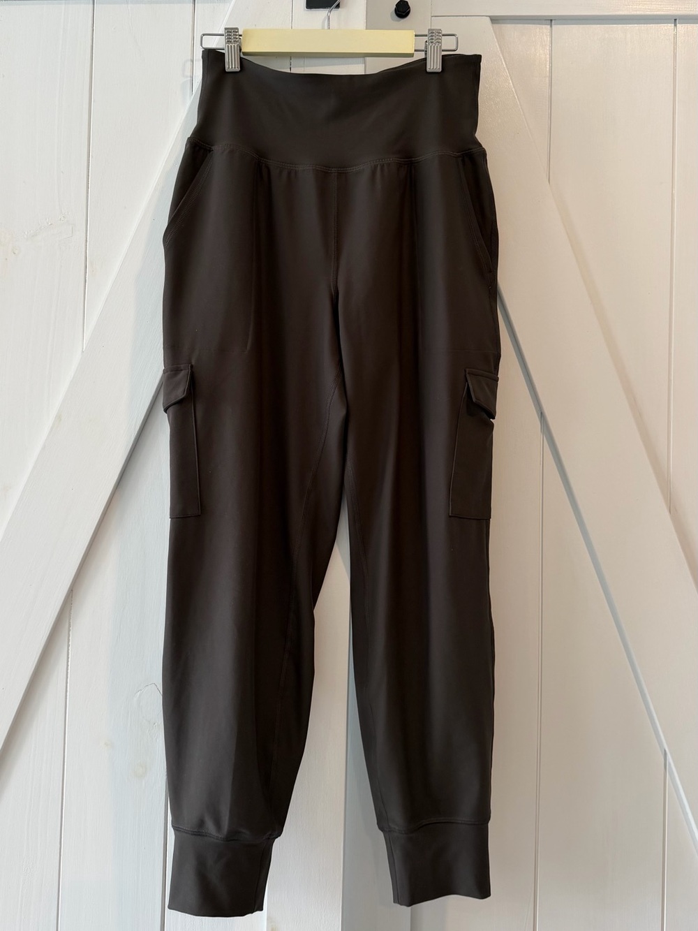 Old Navy PowerSoft High-Rise Cargo Joggers Brown Size M